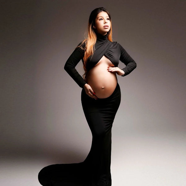 Elegant Maternity Photo Gown – Maternity Miracles