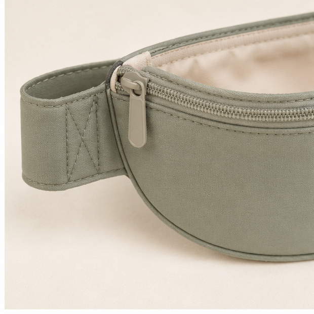 Baby Carrier Waist-Belt Storage Pouch — detail view