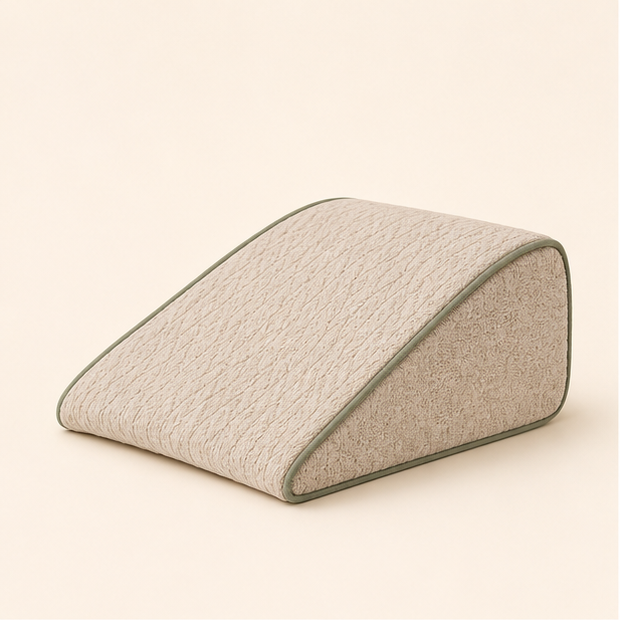 Pregnancy Wedge Support Pillow — studio view