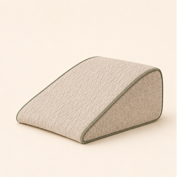 Pregnancy Wedge Support Pillow — studio view